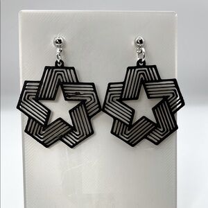 Geometric Star Black Earrings